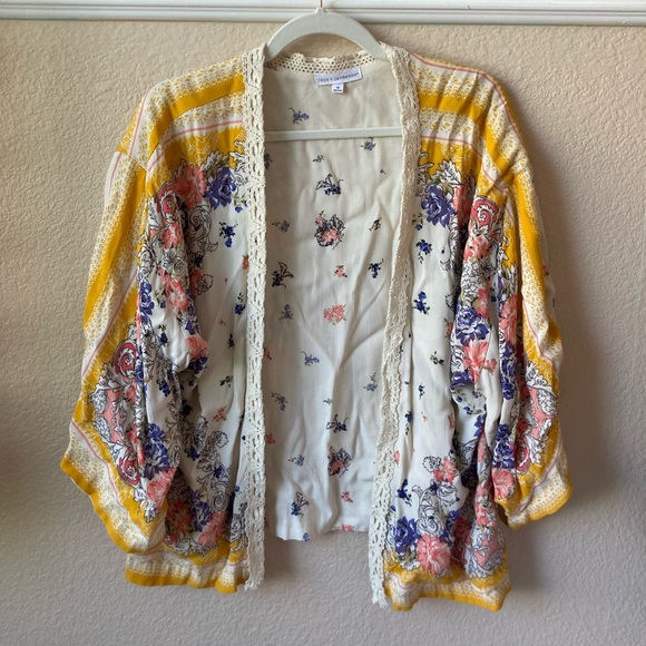 Patterned Cardigan - Picture 2 of 3